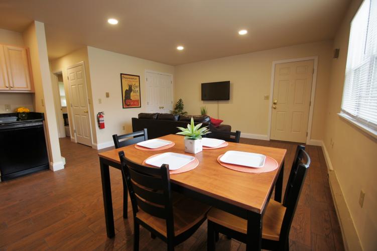 Indiana PA Apartment - 925 Fleming Ave: Dining Area